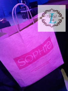 Ladies' party loot bags! all yummy stuff inside {hehe}